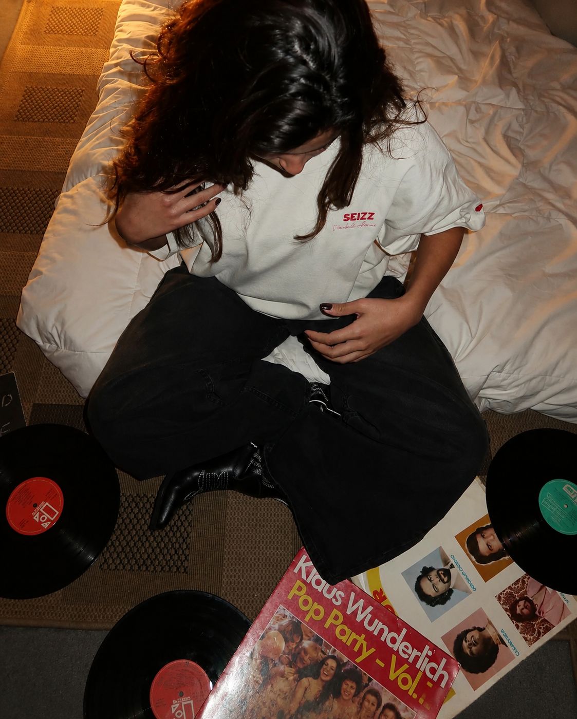 "Love Issues" Oversized Signature Tee